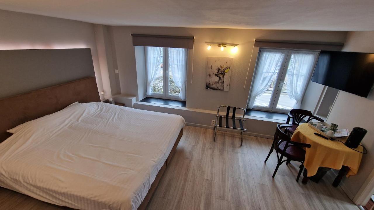 Royal Hotel-Restaurant Bonhomme Sougné-Remouchamps المظهر الخارجي الصورة